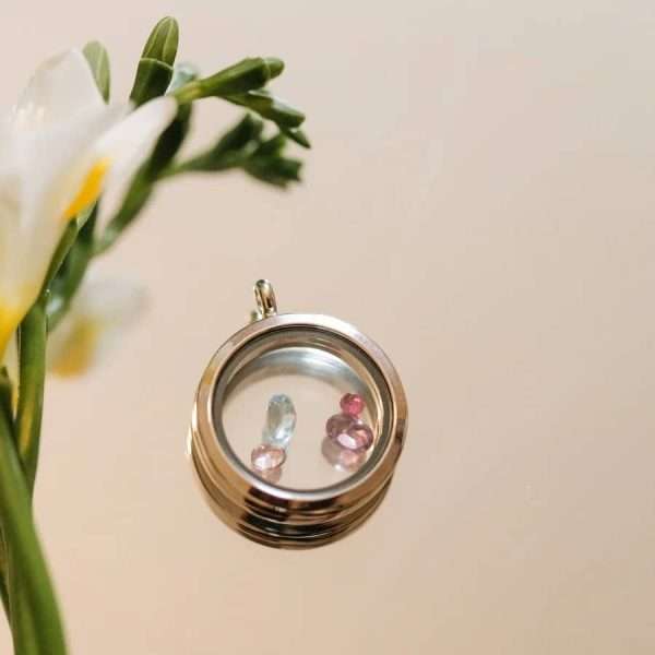 Face Serum 4 x 4.9ml with gems